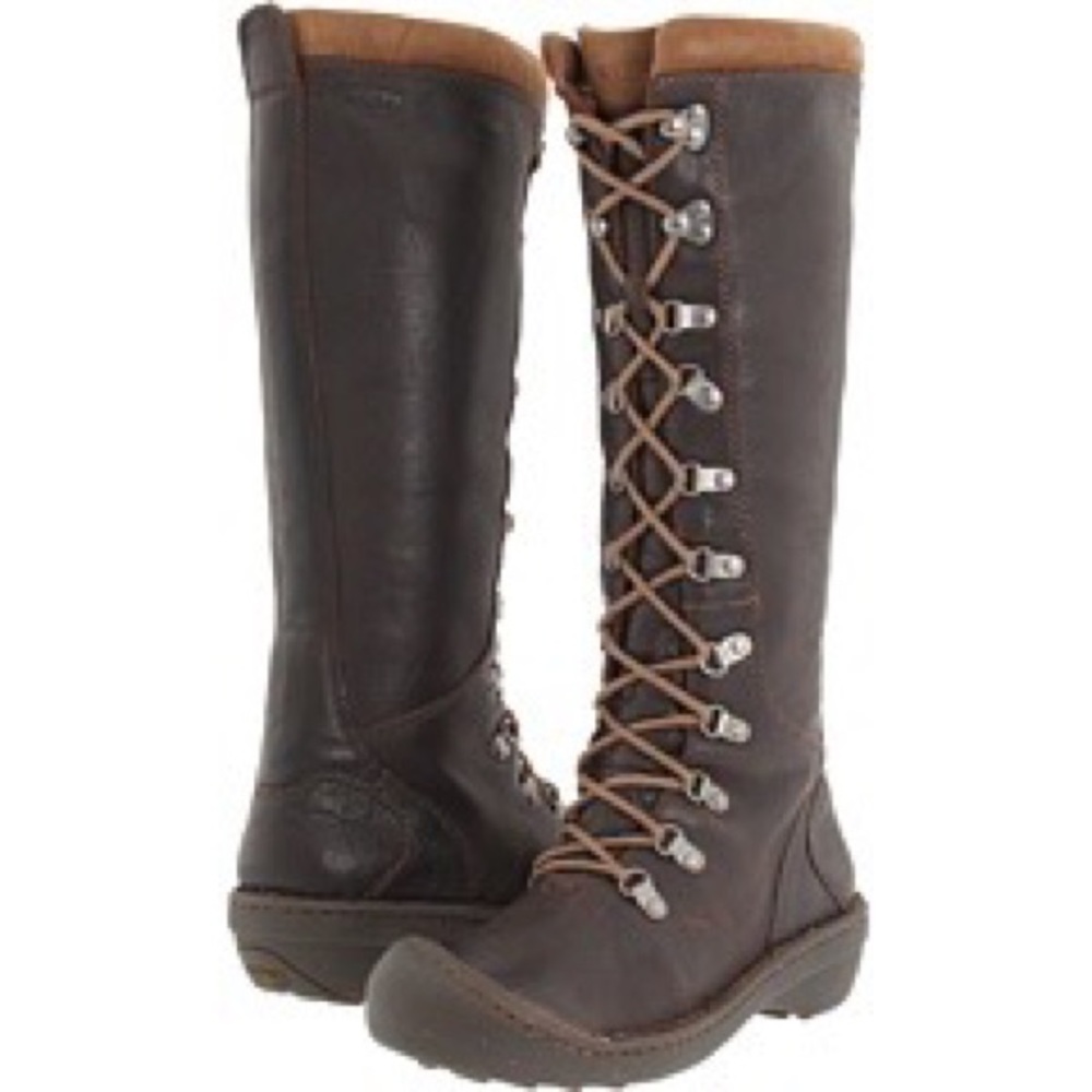 Keen Clara High Boot In Potting Soil (Brown) Size 9.5